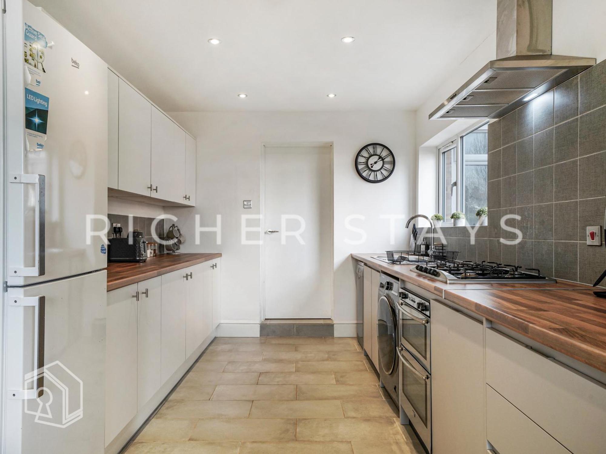 Watford Large 5Br Home - Contractors & Families المظهر الخارجي الصورة